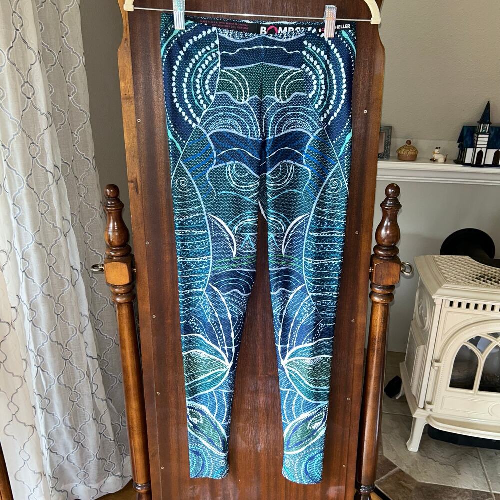 Bombsheller medium leggings blue green Aboriginal-inspired dot platypus design